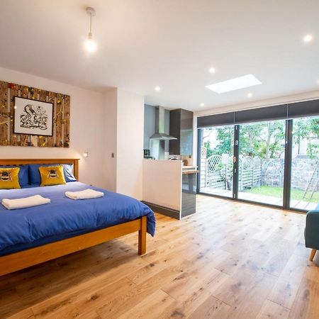 144 Lower Cheltenham Place Hotel Bristol Bagian luar foto